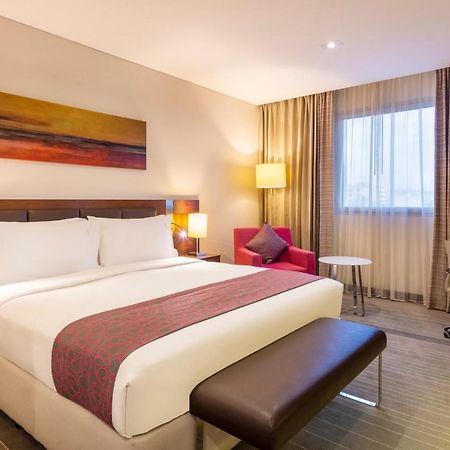 Holiday Inn Muscat Alseeb By Ihg Bagian luar foto
