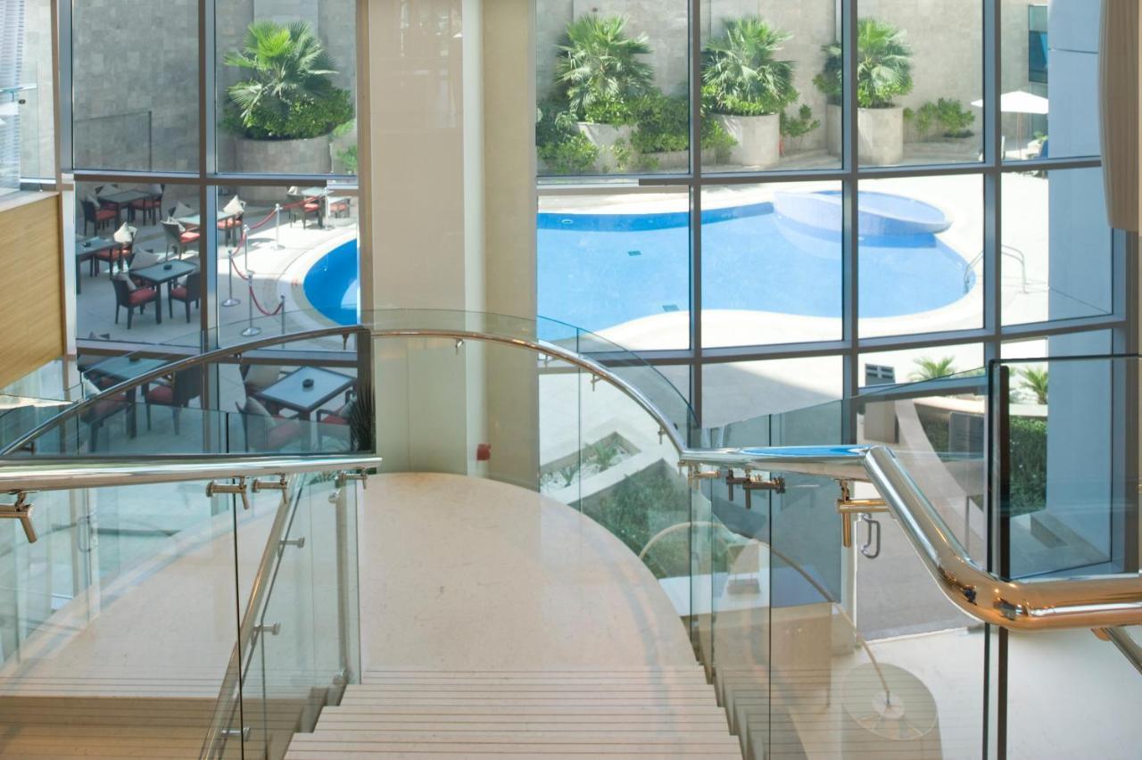 Holiday Inn Muscat Alseeb By Ihg Bagian luar foto