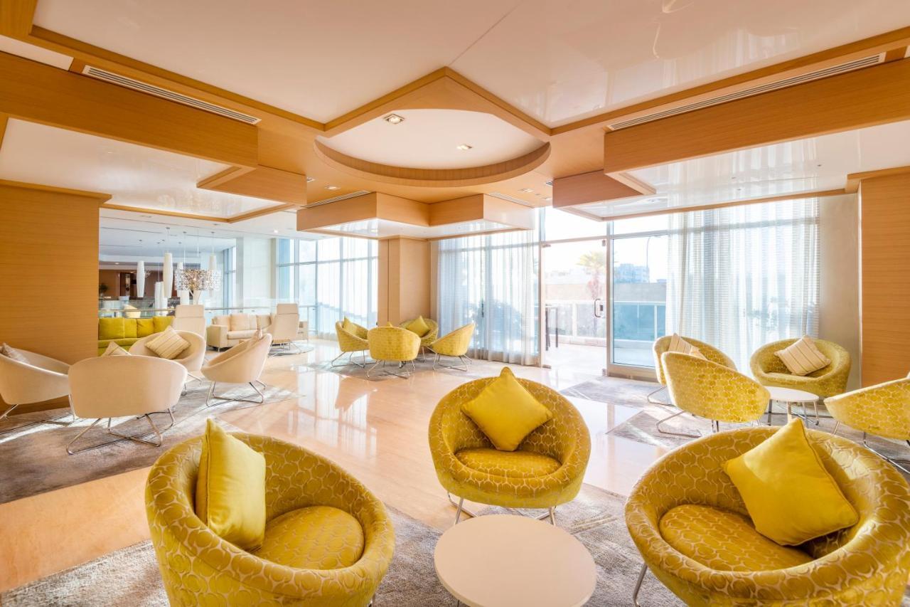 Holiday Inn Muscat Alseeb By Ihg Bagian luar foto