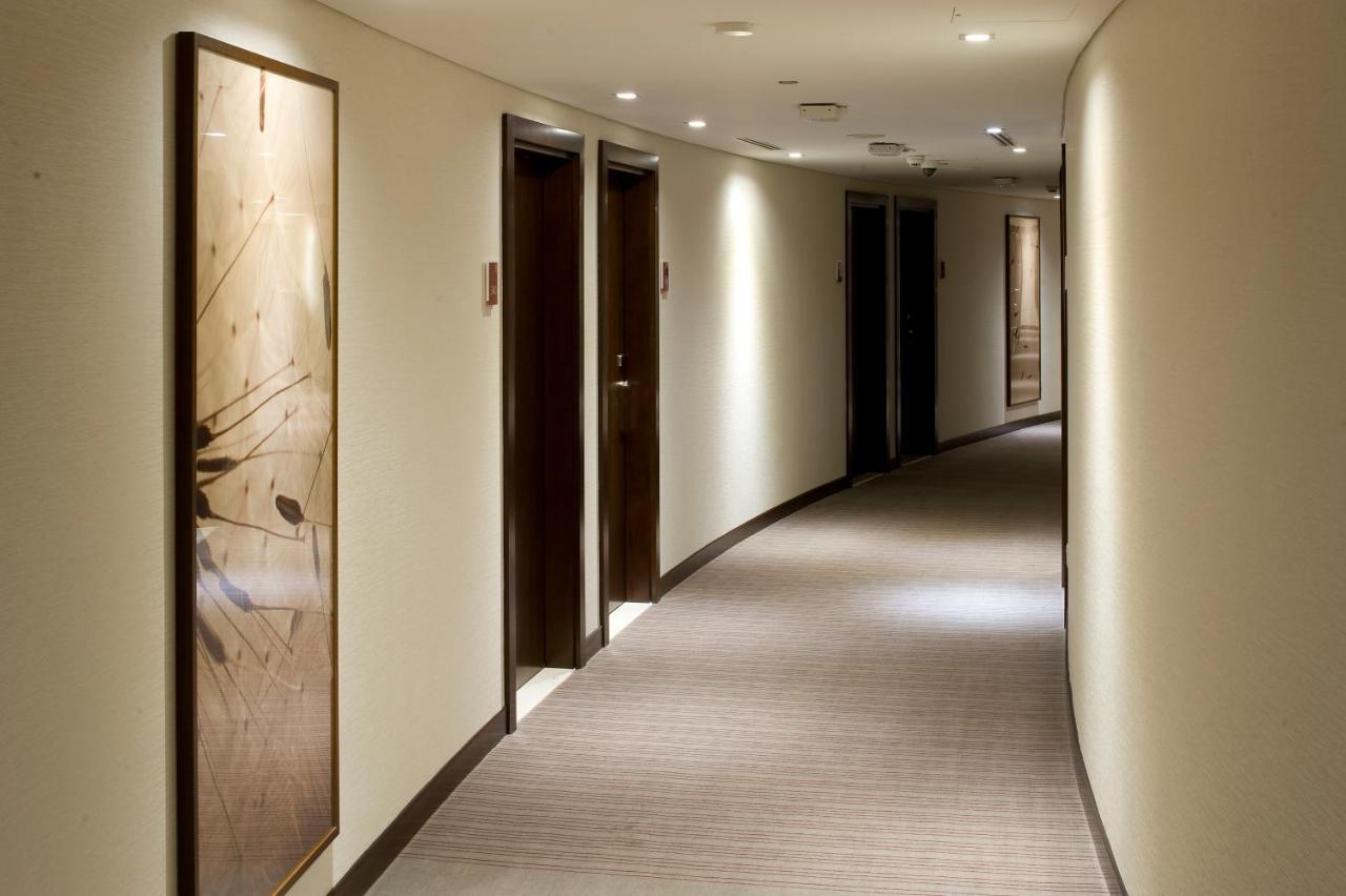 Holiday Inn Muscat Alseeb By Ihg Bagian luar foto